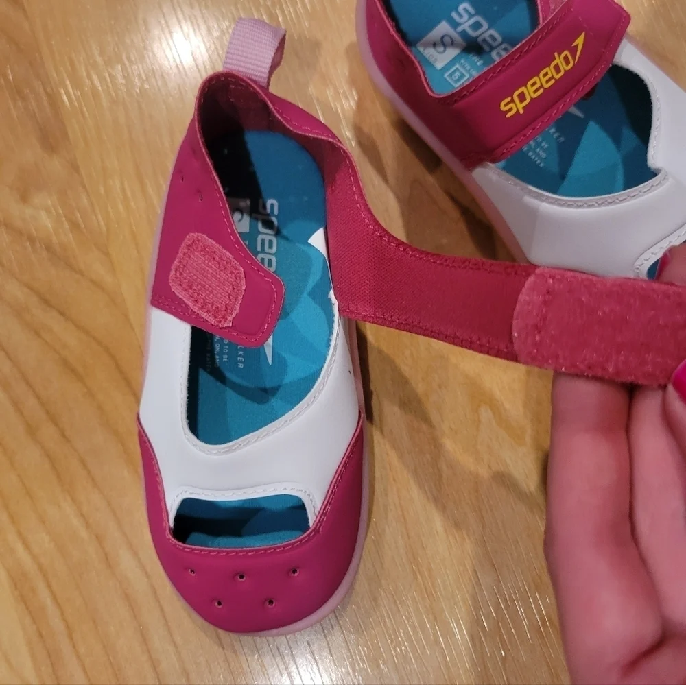 Speedo Hybrid Water Shoes Size 5 Size 6 Toddler